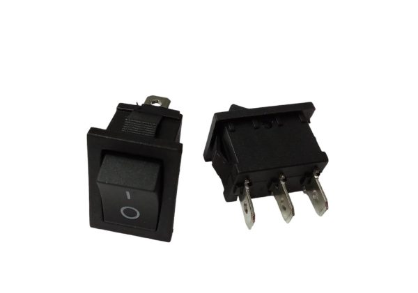 Interruptor grande negro de encendido y apagado