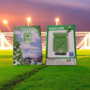 🟢 Atlético Nacional – Escudo estilo LEGO